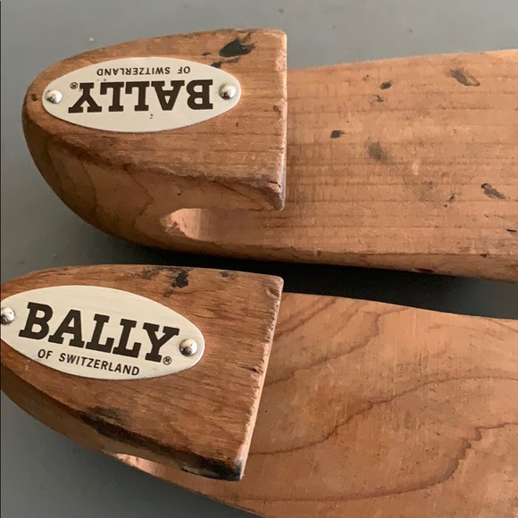 Bally of Switzerland Shoe stretchers - Picture 2 of 6